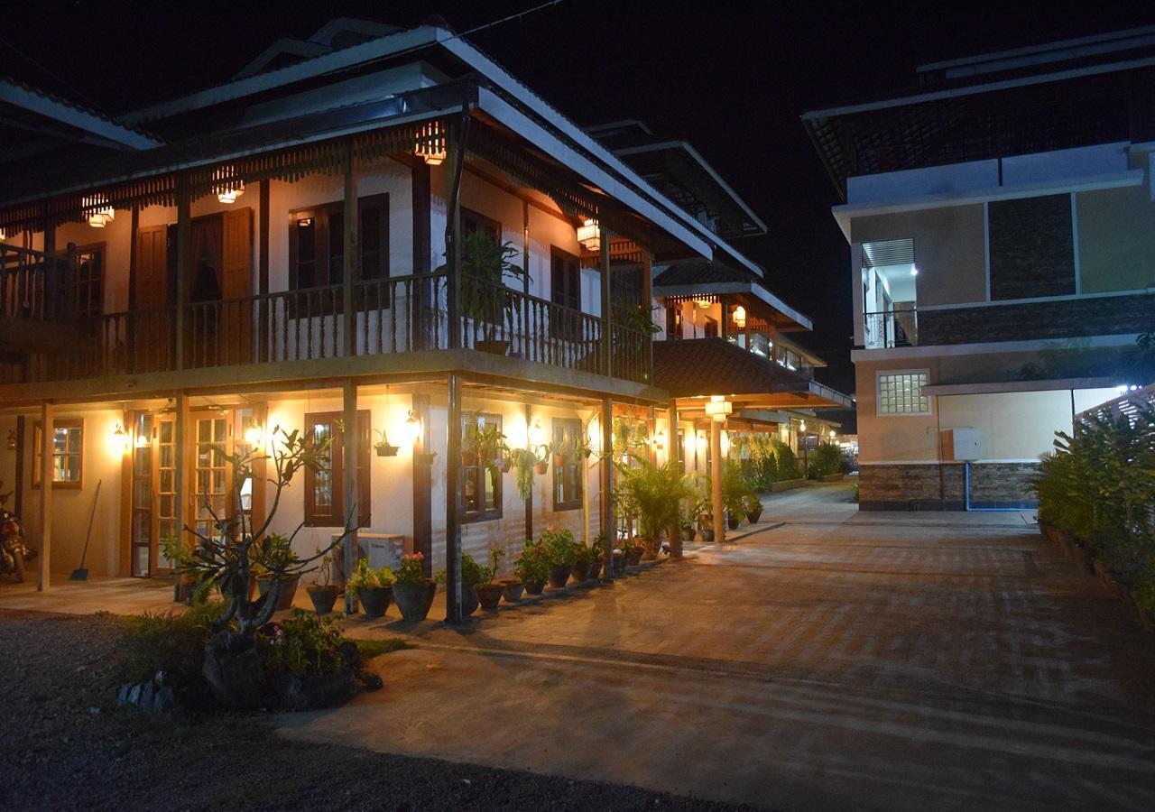 Westay @ The Grand Nyaung Shwe Hotel Екстер'єр фото